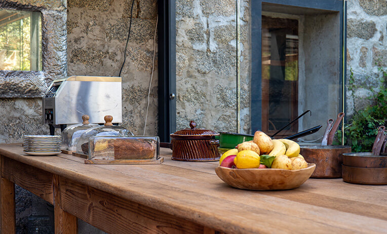 Petit-déjeuner servi à L’Auberge U Mulinu à Casalabriva