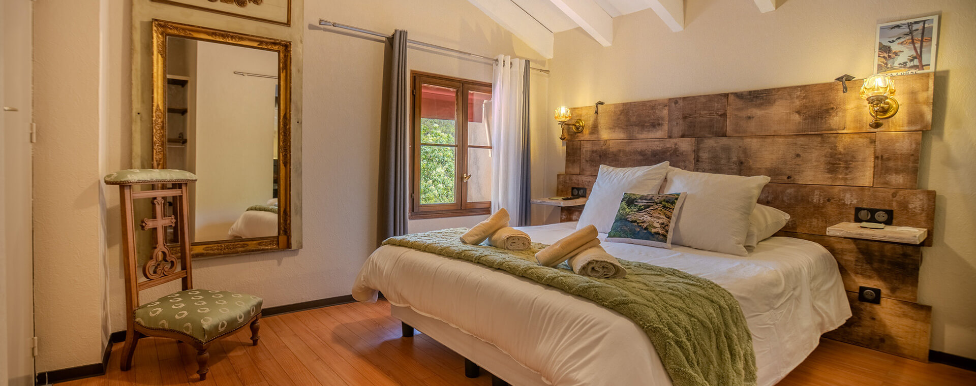 Chambre Double – Hébergement en Corse du Sud à l’Auberge U Mulinu