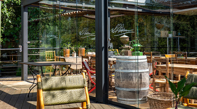 Terrasse du restaurant en Corse de l’Auberge U Mulinu à Casalabriva